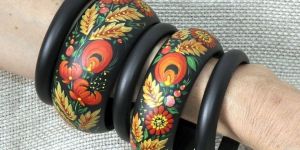 Hand Painted Bangle Set