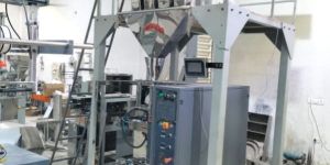 Pneumatic Pouch Packing Machine