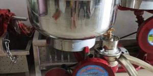 Vaanya 300lph Dual Cream Separator Machine