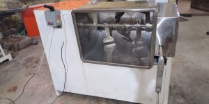 Mass Mixer Machine