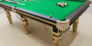 Mini Snooker Table
