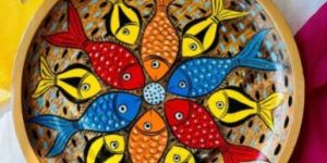 Multicolor Printed Round Wooden Tray