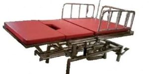 UMS-722 Obstetric Gyne Table