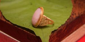 Pink Oval Stone Gold Ring