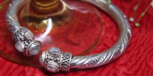 Regal Opal Twisted Silver Bangle
