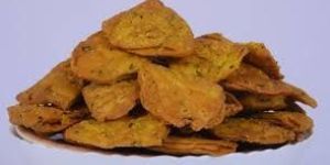Methi Puri Namkeen