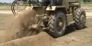 Self Drive Trencher Machine