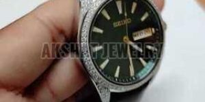 White Moissanite Trending Diamond Studded Wrist Watch