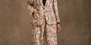 Woman Bloom Blazer & Trouser Set