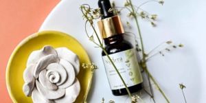 TUBEROSE DIFFUSER OIL + CERAMIC FLOWER AROMATHERAPY COMBO