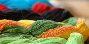 DYE SILK YARN TWISTED 100% PURE NATURAL 5 PLY