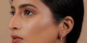 Zaina Copper Chained Women Earrings