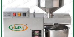 Mini Commercial Oil Press Machine (NS-1200)