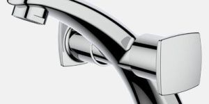 Solo Centre Hole Sink / Basin Mixer with Braided Hose