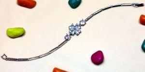 ZIRCON STONE SILVER PLATED FLORAL BRACELET