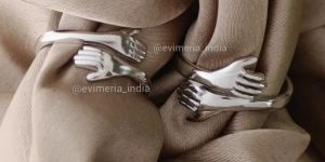 Unisex 925 Silver Hug Ring