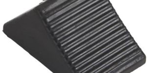 Zephyr Rubber Wheel Chock With Eye-Bolt (ZRWC02)