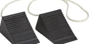 Zephyr Rubber Wheel Chocks Pair of 2 (ZRWC07)