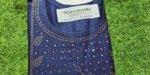 Ladies Designer Kurta Set