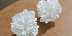 KE4 Ladies Stylish Artificial Stud Earrings