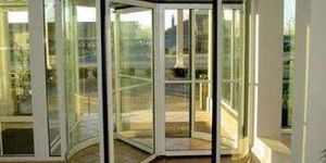 Revolving Doors Service