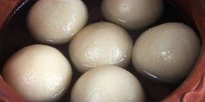 White Sweet Rasgulla Sweet