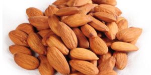 Gurbandi Almond Nuts