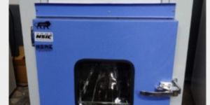 Bacteriological Incubator