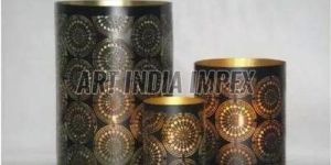 Metal Cylindrical Candle Holder Set