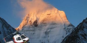 Kailash Mansarovar Yatra by Helicopter
