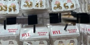 Cubic Zirconia Small Gold Plated Earring