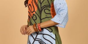 Ladies Stylish Leaf Printed Co-Ord Set