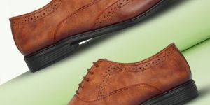 Mens Tan Brogue Wingtip Lace-Up Shoes
