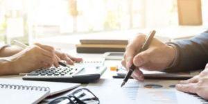 Status Holder Certificate Service