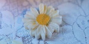 Daisy Flower Candles