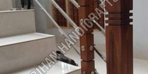 Stainless Steel Wooden Square Master Pillar