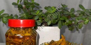 Homemade Garlic Pickle