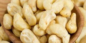 Organic Cashew Nuts