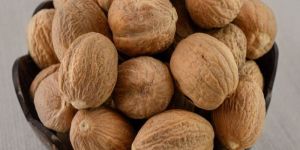 Whole Nutmeg