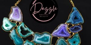 Ladies Turquoise Geode Slice Golden Statement Necklace