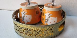 Cow Design Tray with Two Air Tight Jar