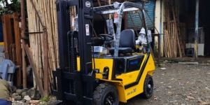Forklift Rental Service