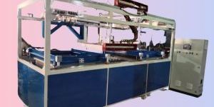 Plastic Vacuum Forming Machine