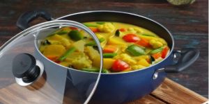 Vinod Zest Non-Stick Deep Kadai With Lid