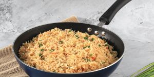 Vinod Zest Non Stick Wok - 26 Cm