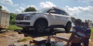 butterfly 4 ton two post washing lift