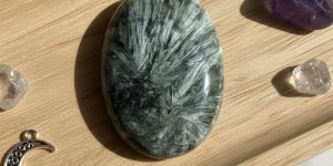 Wholesale Natural Rough Seraphinite Cabochon Stone Angelic Connection, Spiritual Healing & Crown C