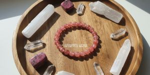 natural strawberry quartz beaded bracelet