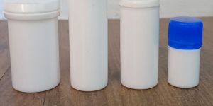 Plastic White Tablet Containers