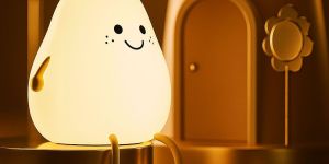 Silicone Pear Touch Night Lamp